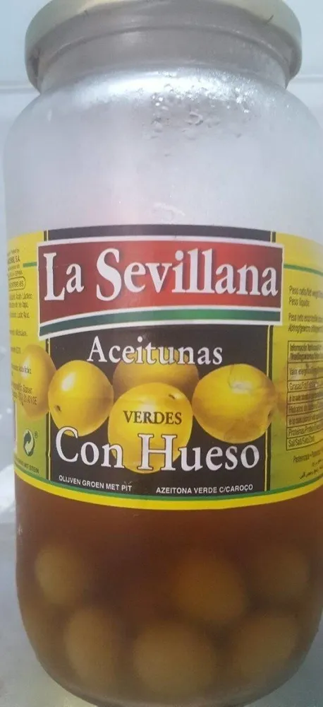 Aceitunas verdes con hueso