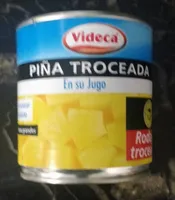Piña troceada en su jugo