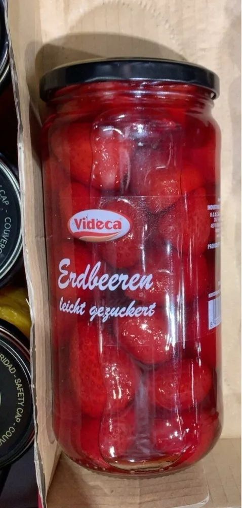Erbeeren, leicht gezuckert