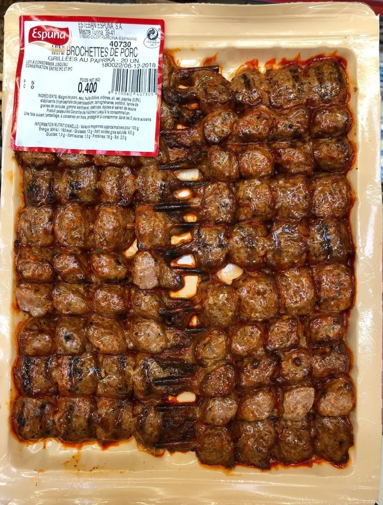 Mini brochette de porc grillée au paprika