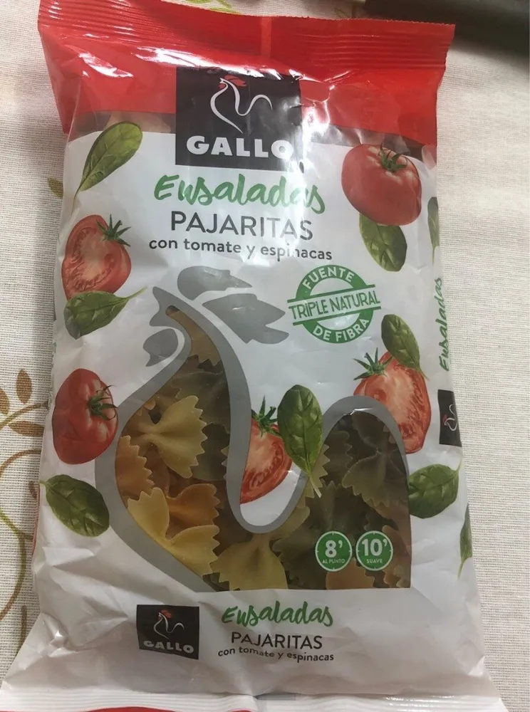 Pajaritas con tomate y espinacas