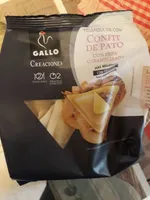 Triangulos confit de pato