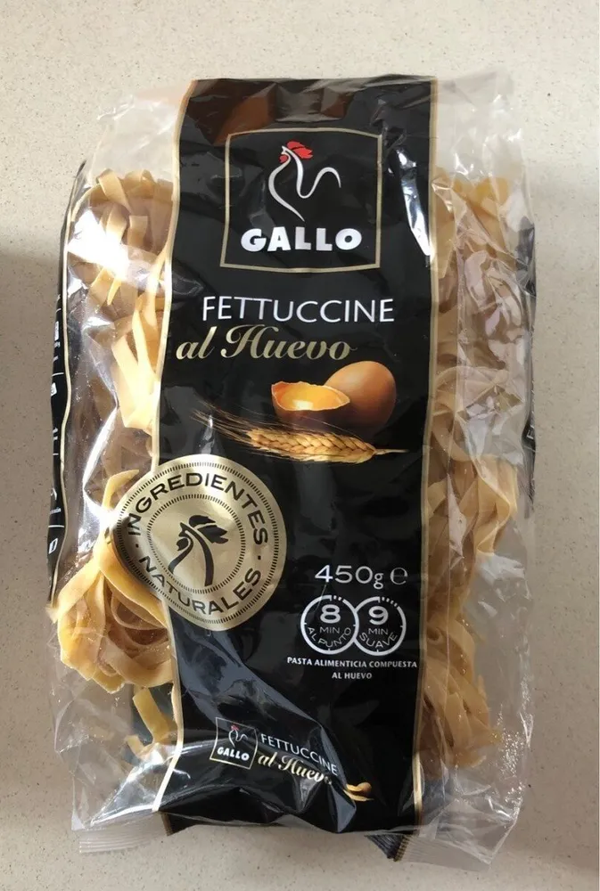 Fettucine al huevo