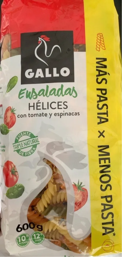 Helices con tomate y espinacas