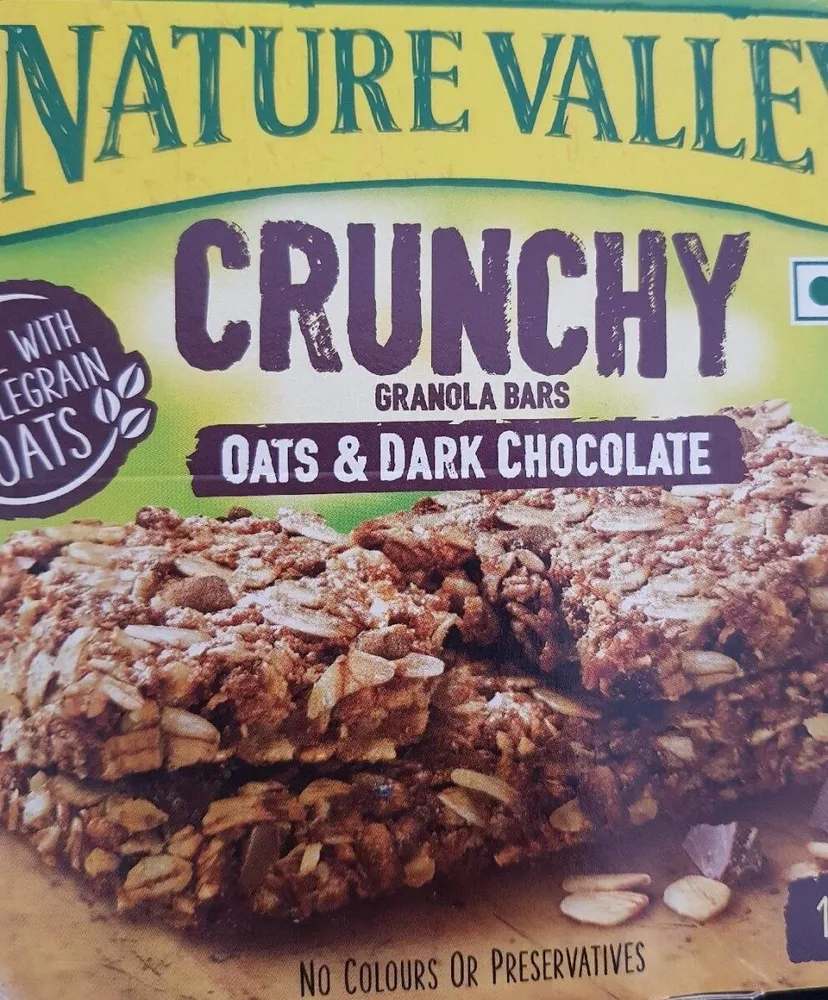 Crunchy granola bars oats & dark chocolate