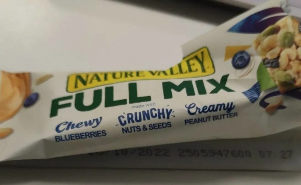Barre de céréales Nature Valley Full Mix