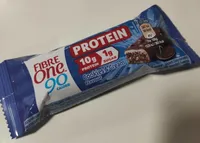 Fiber one protein bar cookies and cream flavour