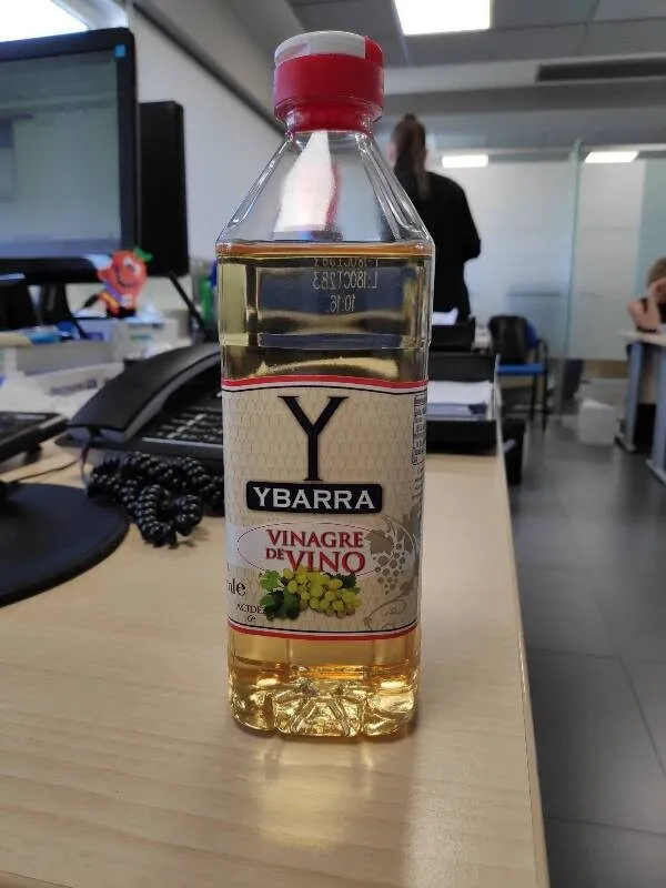 INGREDIENTES: 15 RECICLA vinagre de vino, antioxid