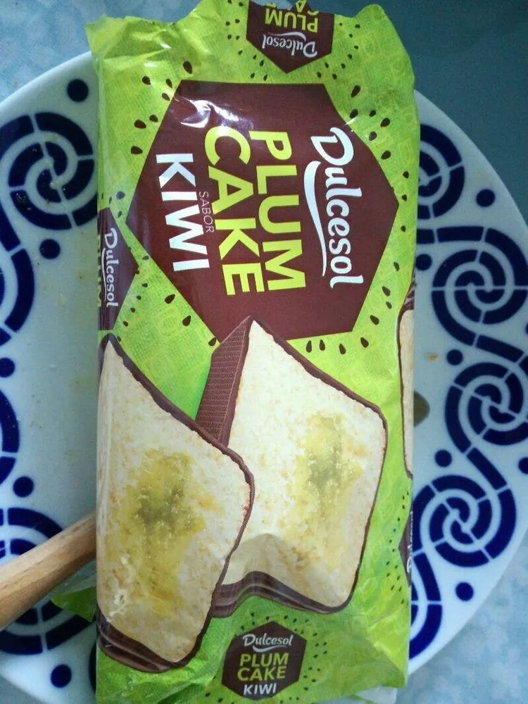 Plum Cake Kiwi