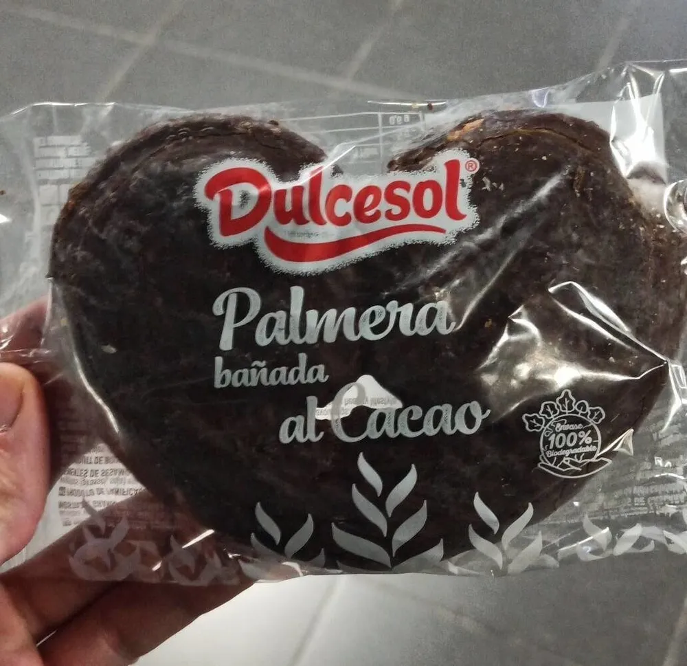 Palmera bañaba al cacao