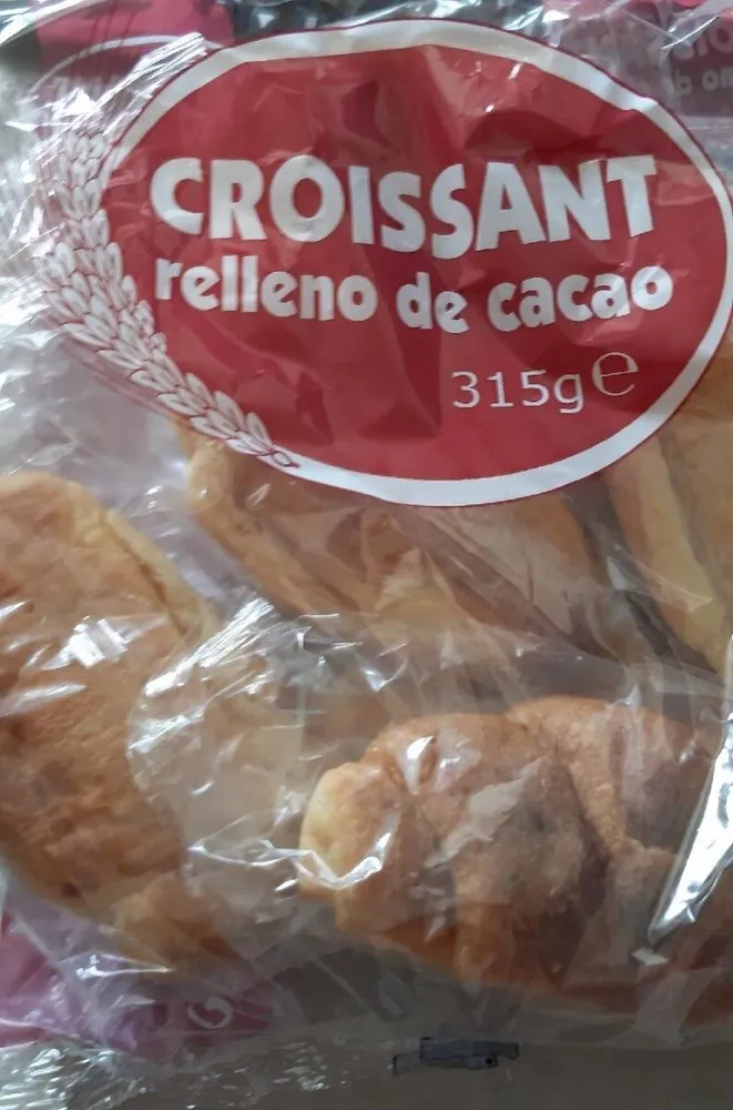 Croissant relleno de cacao