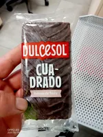 Cuadrado relleno de trufa