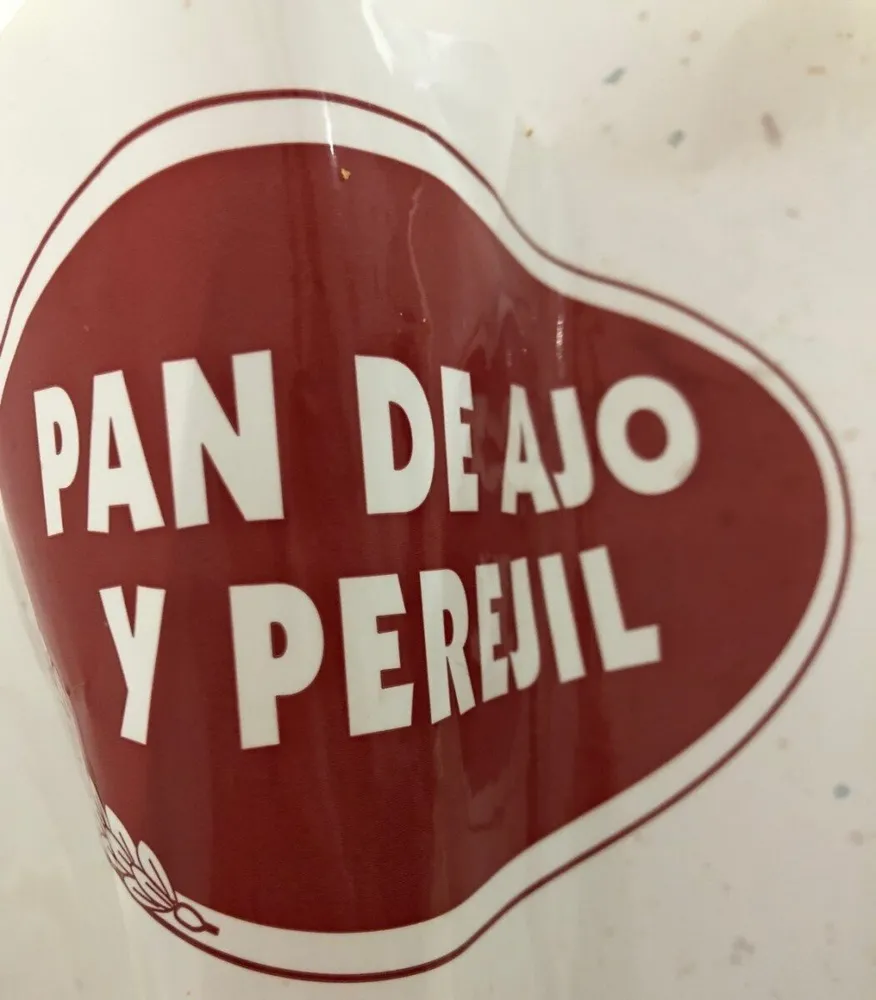 Pan de ajo y perejil