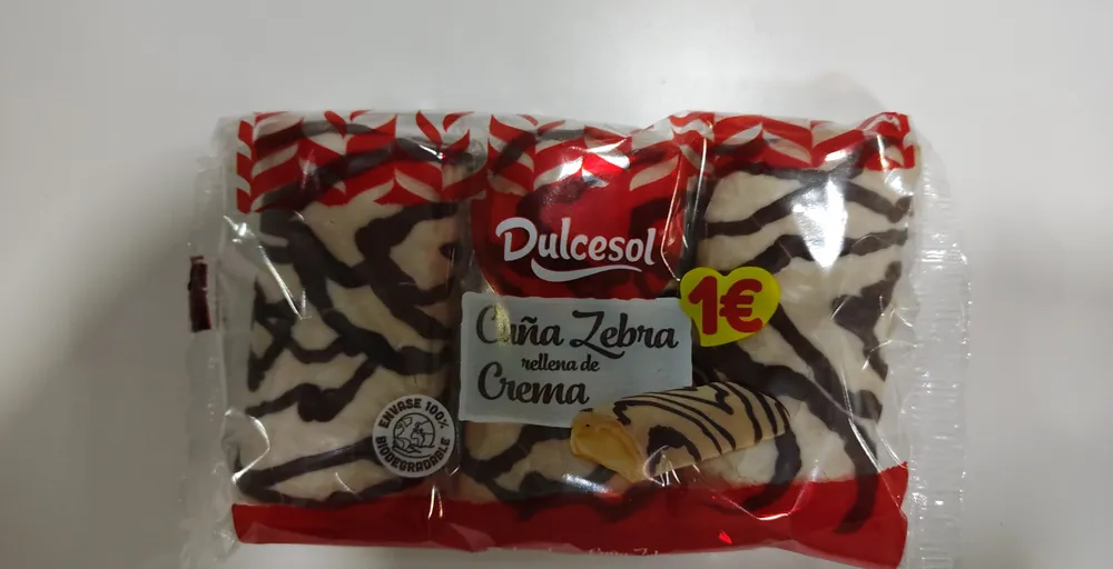 Caña zebra rellena de crema