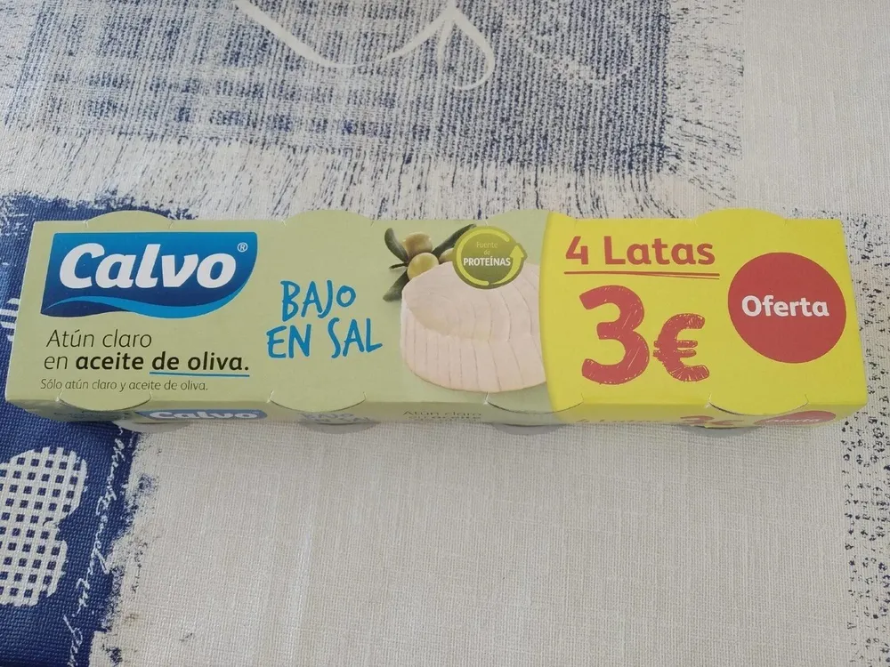 Atún claro en aceite de oliva.