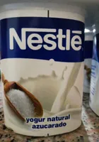Yogur natural azucarado