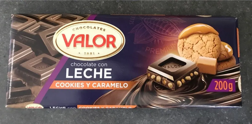 Chocolate con leche cookies y caramelo