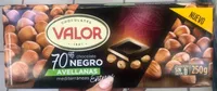 Chocolate negro 70% con avellanas