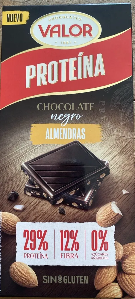 Chocolate negro proteína con almendras