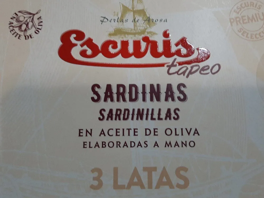 Sardinillas en aceite de oliva elaboradas a mano