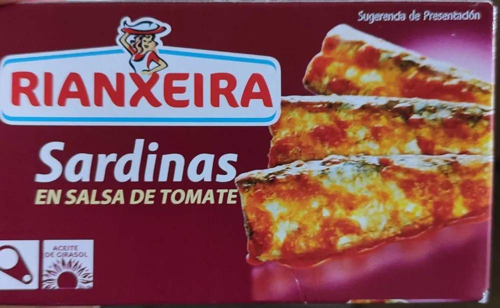 Sardinas en salsa de tomate