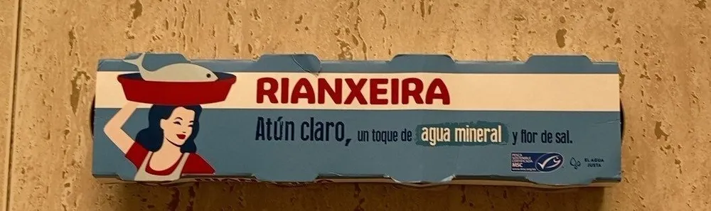 Atun claro