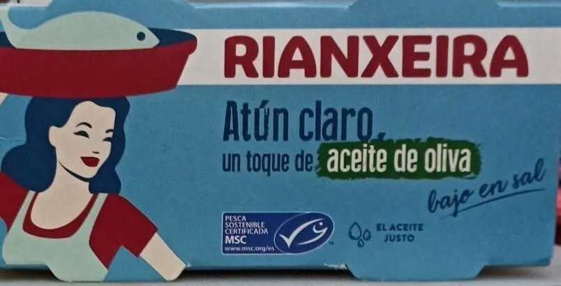 Atún claro y un toque de aceite de oliva