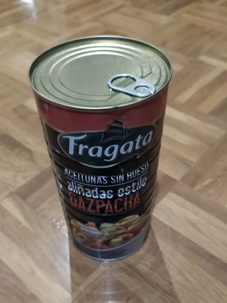 Aceitunas sin hueso aliñadas estilo gazpacha