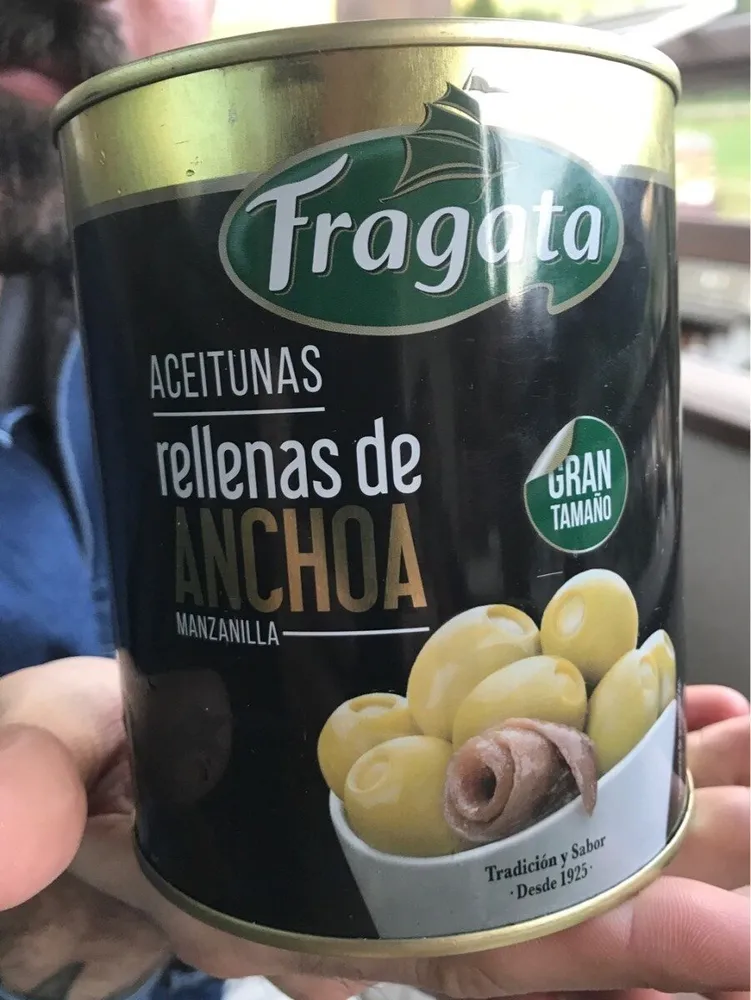 Olives fourrées aux anchois
