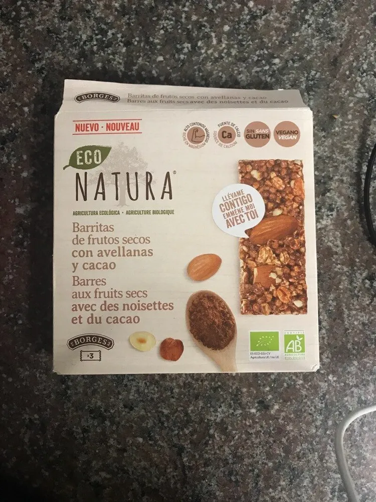 Barritas de frutos secos con avellanas y cacao sin gluten