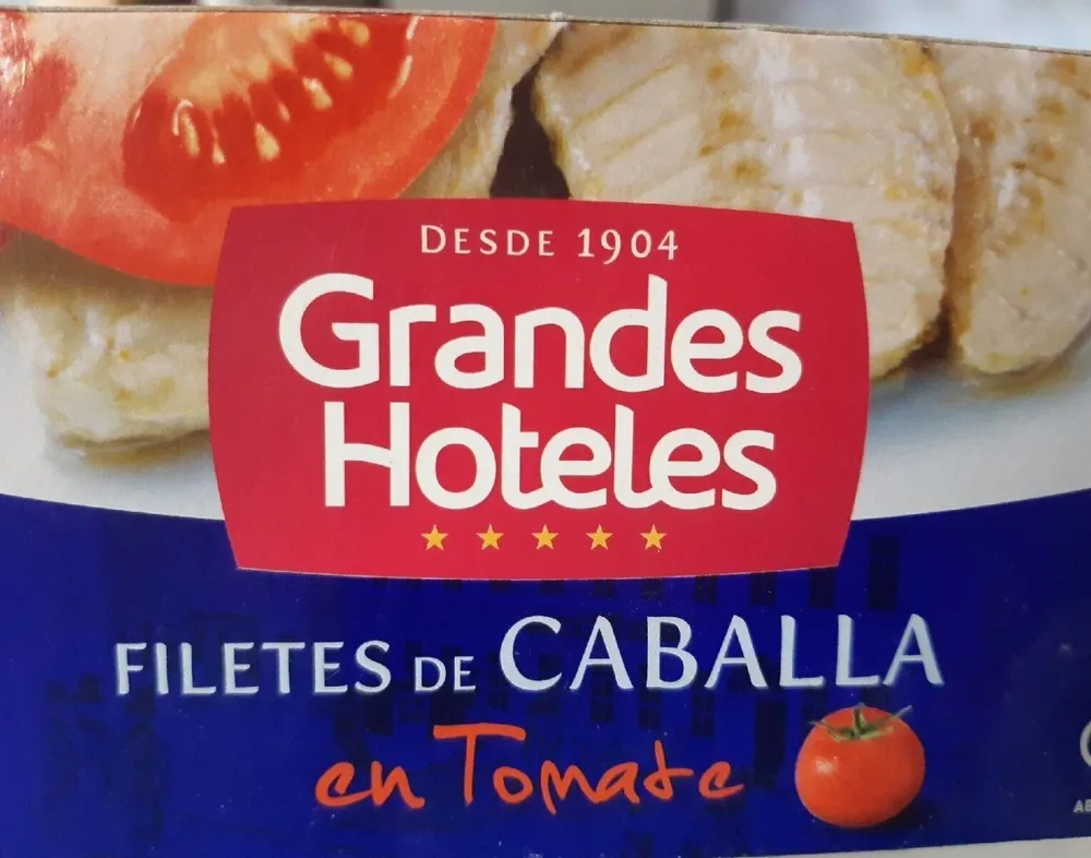 Filetes de caballa con tomate