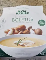 Crema boletus con verduras y romero