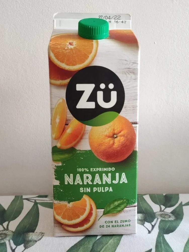 Zumo de naranja exprimido sin pulpa