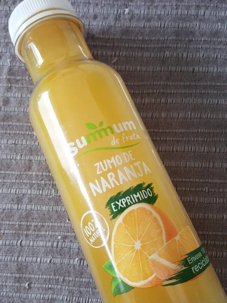 Zumo de naranja exprimido