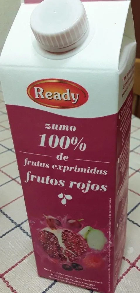 Zumo 100% de drutas exprimidas frutos rojos