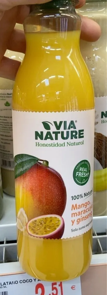 Zumo exprimido de mango, maracuyá y ginseng