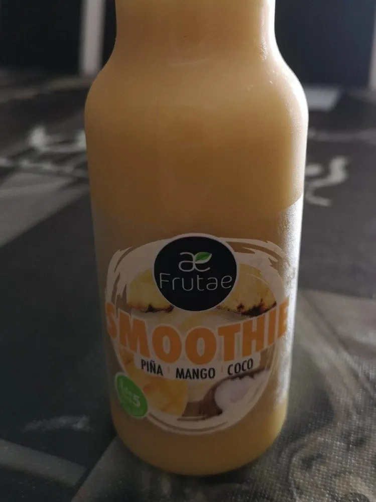 Smoothie piña mango coco