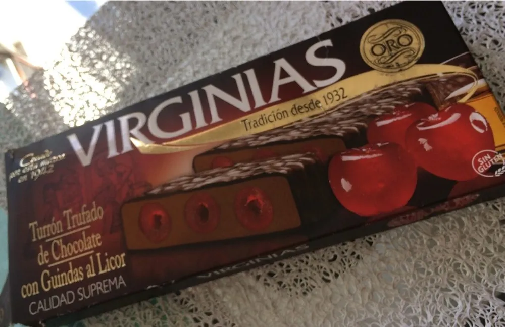 Turrón Trufado De Chocolate Con Guindas Al Licor