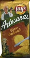 Patatas fritas onduladas artesanas