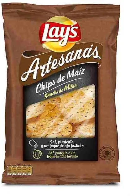 Artesanas Chips de Maíz, sal, pimienta y un toque de ajo tostado