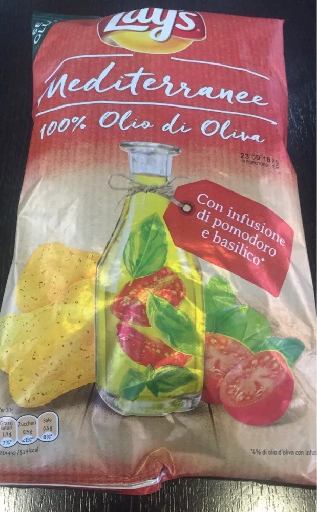 Mediterranee 100% Olio di Oliva con infusione di pomodoro e basilico