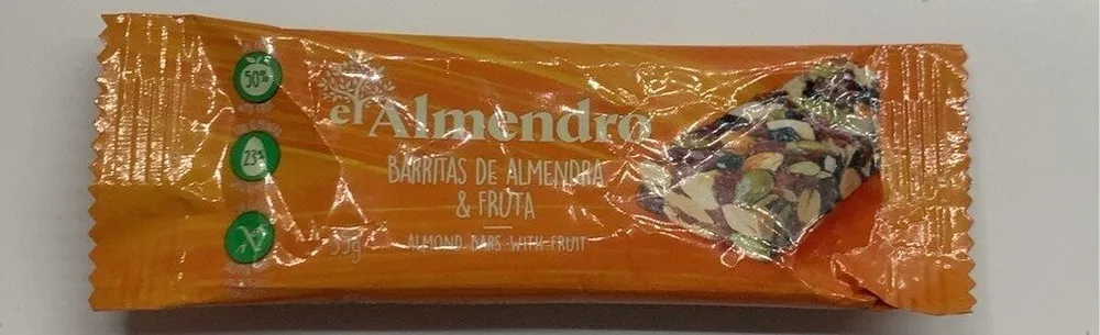 Barritas de almendra y fruta
