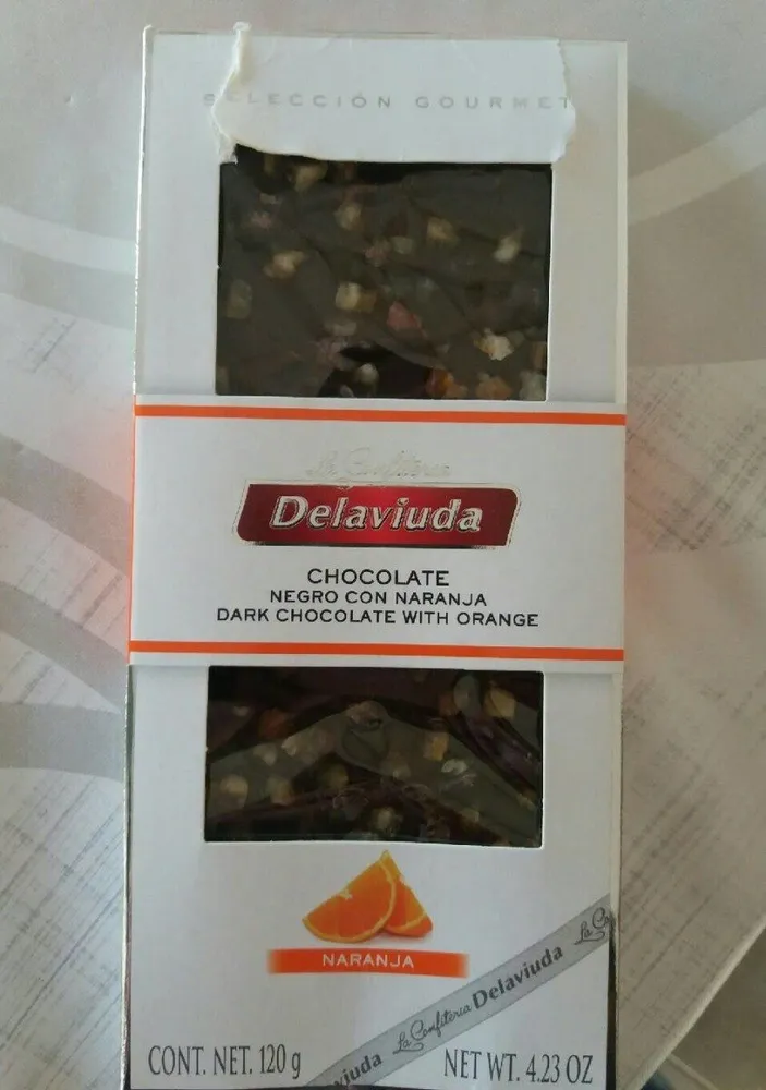 Chocolate negro con naranja