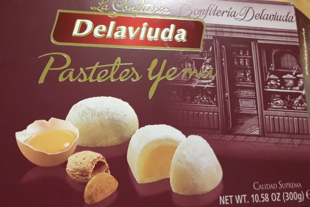 Pasteles Yema