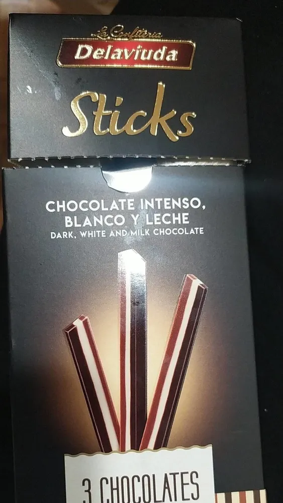 Sticks, chocolate intenso, blanco y leche