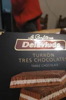 Praliné Nougat Drei Schokoladen ?delaviuda? (300 G)