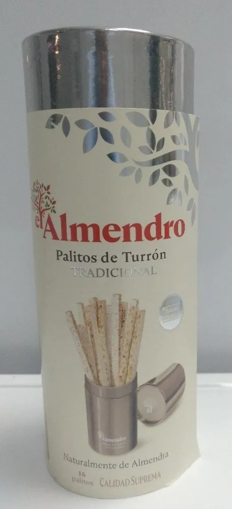 Palitos de turrón tradicional