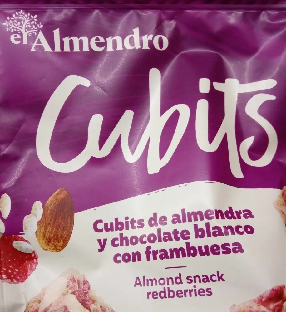 Cubits de almendra y chocolate blanco con frambuesa