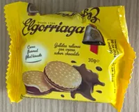 Galletas rellenas con crema sabor chocolate