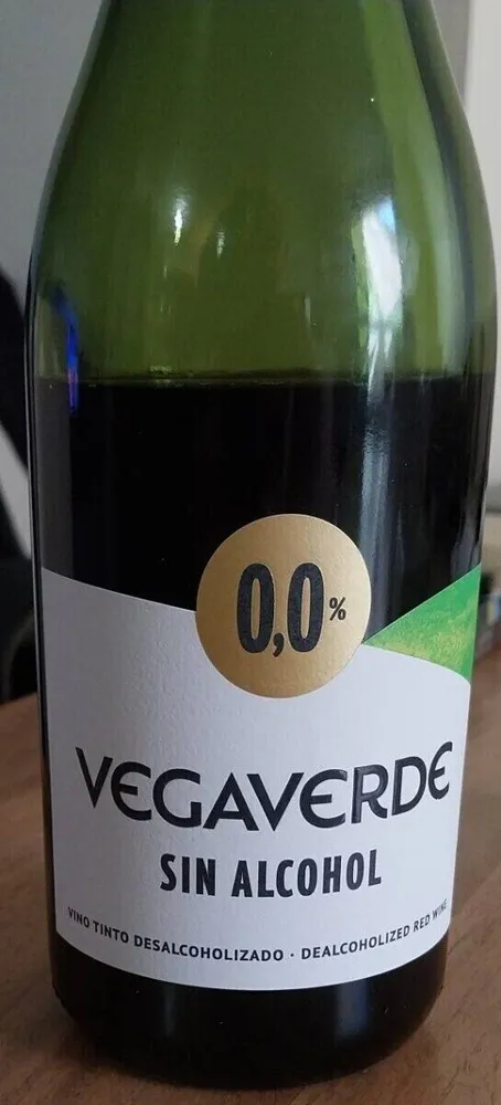 Vino tinto desalcoholizado sin alcohol